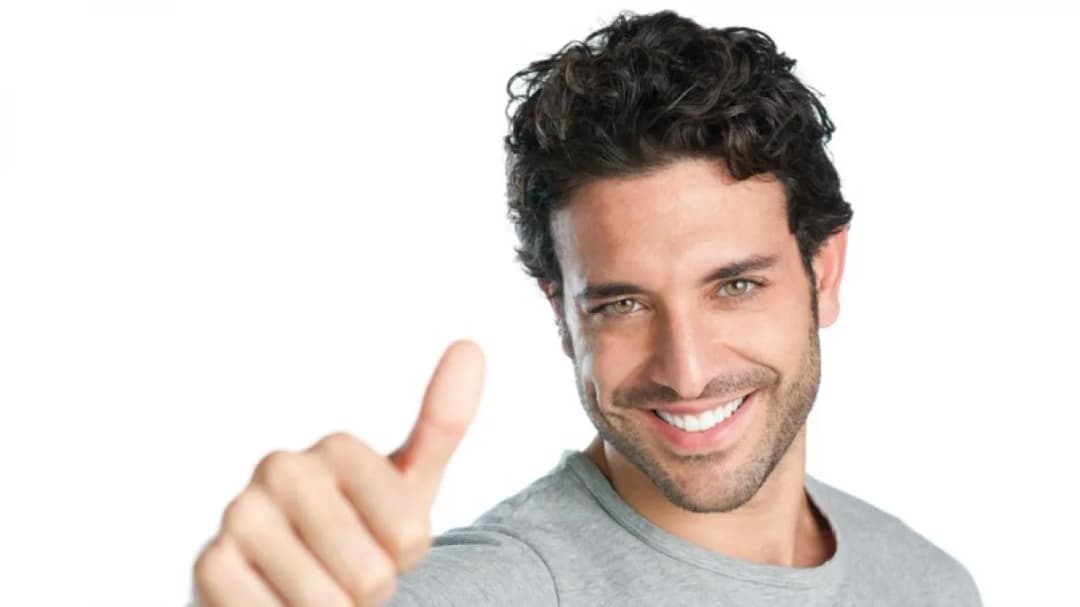 Jakich mężczyzn szukają kobiety? Cechy, które przyciągają uwagę.